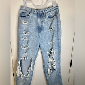 Size 8 H&M Ultra High Waisted Mom Jean.
